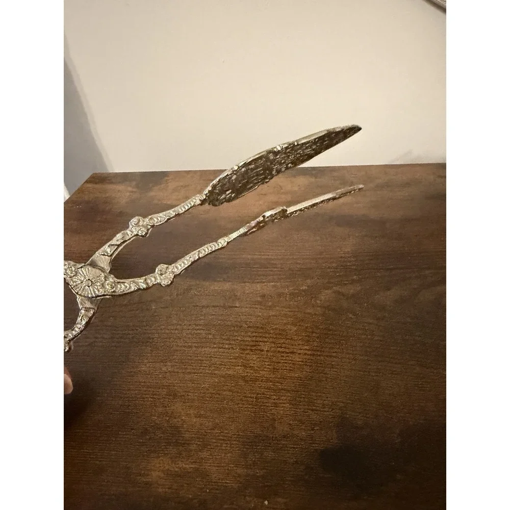 Vintage Italy Silverplate Pierced Pastry Cake Tongs Ornate Floral Serving 8